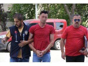 Karısını bıçakla yaralayan şahıs adliyede
