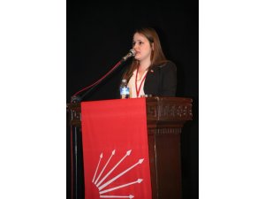 CHP Selçuk İlçe Başkanı Yeşilyurt’dan kurultay için imza