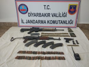 Diyarbakır'da 2 teröristin etkisiz hale getirildiği operasyon