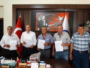 Muhtarlar toplu balık ölümleri için suç duyurusunda bulundu