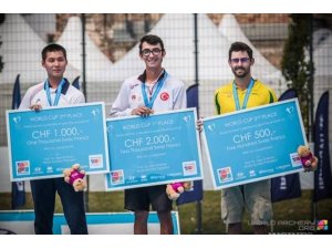 Üniversiteli Milli Okçu dünya birincisi oldu