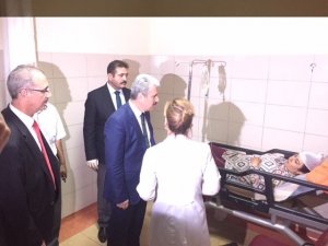 Bağbaşı yolunda römork devrildi: 18 yaralı