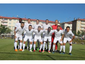 B.B. Erzurumspor ikinci hazırlık maçında güldü