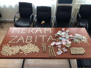 Dilencinin üzerinden farklı şehirler için alınmış 9 otobüs bileti çıktı
