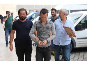 Polis 27 kameranın görüntülerini inceleyip oto hırsızını yakaladı