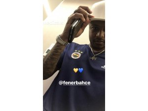 Ayew sağlık kontrolünden geçti