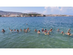 Yaz mevsiminde su jimnastiğine yoğun ilgi