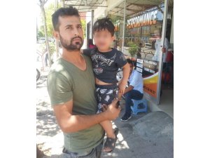 Bulduğu çocuğu biran olsun kucağından indirmedi