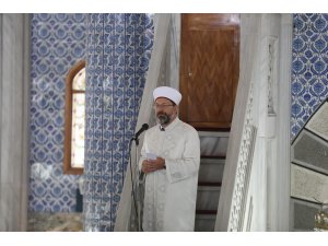 "İman, zorluklar karşısında insanı kuvvetli, dayanıklı ve sabırlı kılar"