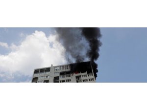 Paris banliyösünde bina yangını: 4 ölü, 9 yaralı