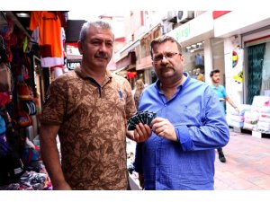 Zonguldak Kömürspor Başkanı Süleyman Caner 1. Lig’e çıkabilmek için kapı kapı gezip bilet satıyor
