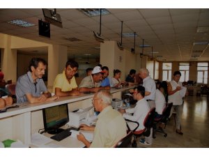 Akdeniz Belediyesi veznelerini hafta sonu da açacak