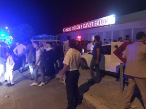 Düğünde gelin ve damadın ailesi arasında kavga: 8 yaralı
