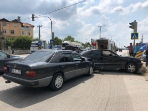 Sakarya’da trafik kazası: 5 yaralı