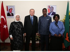 Cumhurbaşkanı Erdoğan, Zambiyalı mevkidaşı Lungu’nun onuruna verdiği yemeğe katıldı