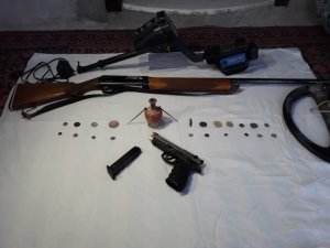 Karaman’da jandarmadan tarihi eser operasyonu