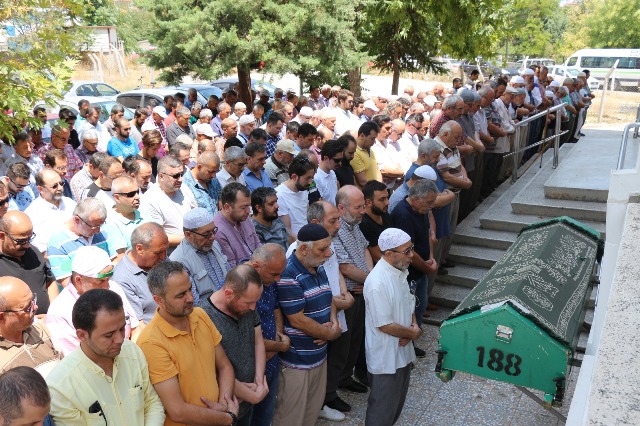 Yavuz ailesinin anneleri vefat etti