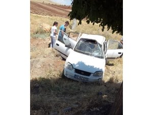 Otomobil şarampole yuvarlandı: 3 yaralı