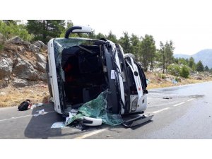 Kazadan geriye baba ve oğlunun mutluluk pozları kaldı