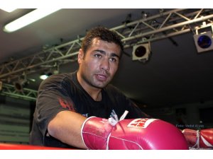 Sinan Şamil Sam anısına dev boks galası planlanıyor