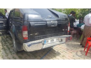 Milletvekilinin korumasının aracı battaniyeyle kundaklandı