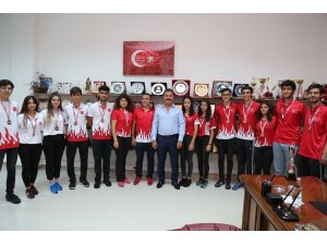 Toroslar Belediye Bocce takımından Türkiye rekoru