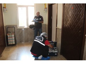 Karaman’da 1 çocuk annesi kadın evinde ölü bulundu