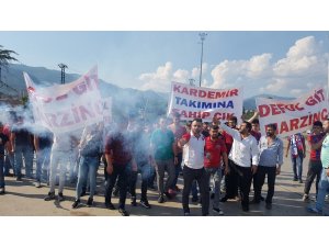 Taraftardan Karabükspor’a destek yürüyüşü
