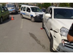 Karabük’te iki otomobil çarpıştı: 8 yaralı