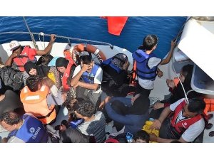 Lastik bota ölüm yolculuğuna sahil güvenlik engeli