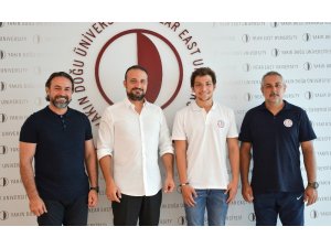 Şampiyon yüzücü Doğukan Ulaç: "Bir sonraki hedefim Türkiye Milli Takımı’na girmek"