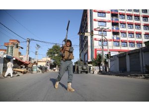 Afganistan’da hükümet binasına saldırı: 6 ölü, 14 yaralı