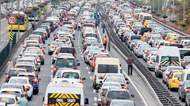 Trafiğe kayıtlı araç sayısı 23 milyona dayandı