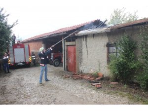 Tavşanlı’da yangın