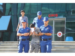 İç çamaşırından 50 fişek eroin çıktı