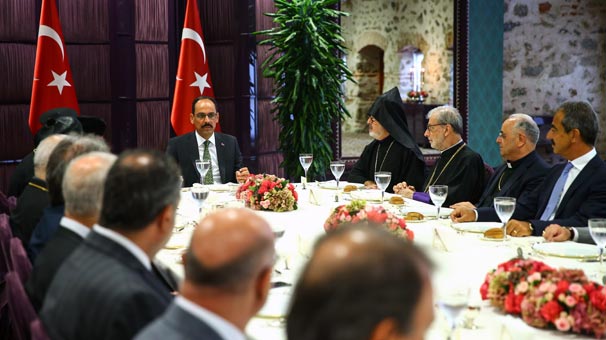 Cumhurbaşkanlığı Sözcüsü Kalın'dan azınlık cemaatleri ile bir araya geldi