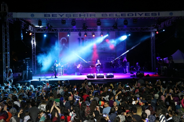 Göl Festivali sürüyor