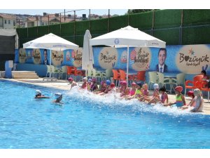 Bozüyük Belediyesi yaz spor okulları renkli görüntülere sahne oluyor