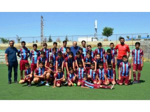 Trabzonspor Futbol Okulları Koordinatörü Necati Özçağlayan Erciş’te