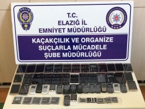 Elazığ’da 46 adet  kaçak telefon ele geçirildi
