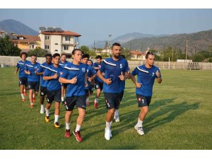Ortaca Belediyespor top başı yaptı