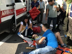 Trafik kazası sonrası can pazarı: 2 ölü, 3 yaralı