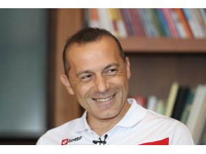 Cüneyt Çakır: "Üst üste iki yarı finalde sadece biz vardık"