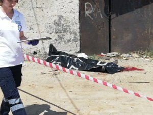 Uşak’ta yaşlı adam yol kenarında ölü bulundu