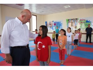 Çolakbayrakdar, "Yeni yetenekleri spora kazandırmaya devam edeceğiz"
