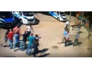 - Bursa’da minibüs durağı savaş alanına döndü