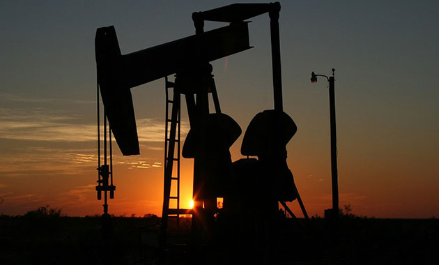 Petrol fiyatları arz artışı beklentisiyle düştü