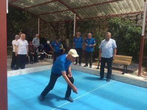 Eğirdir Huzurevi sakinlerinin bocce başarısı