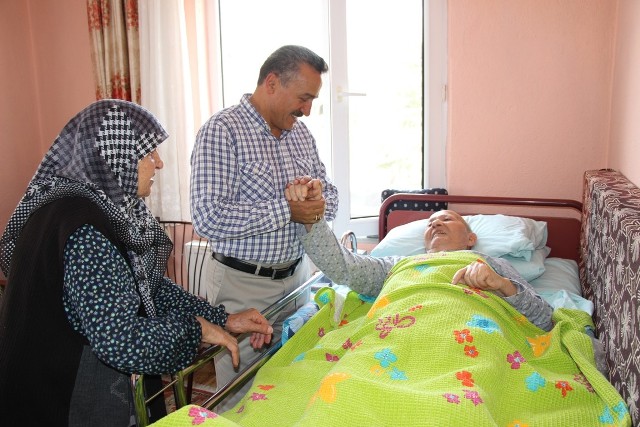 Tutal’dan hasta ziyareti