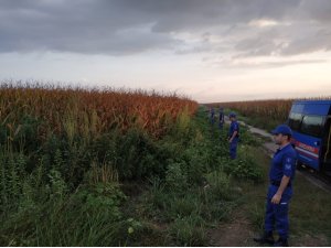 Adana’da 225 jandarmayla uyuşturucu operasyonu